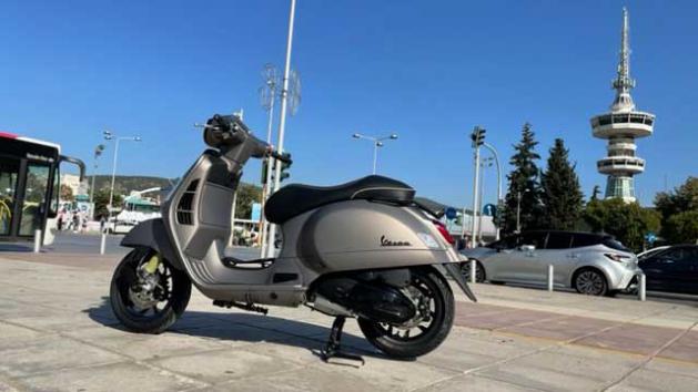 Απίστευτη βελτίωση σε Vespa GTS 2022 από την Piaggio Ξανθούλης 